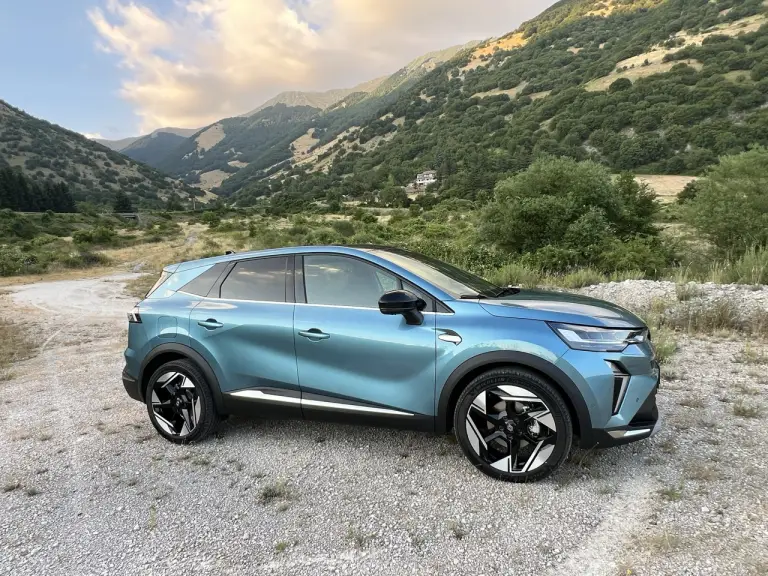 Renault Symbioz [Car Var] - 3